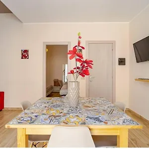 Arte In Casa Vacanza Appartement