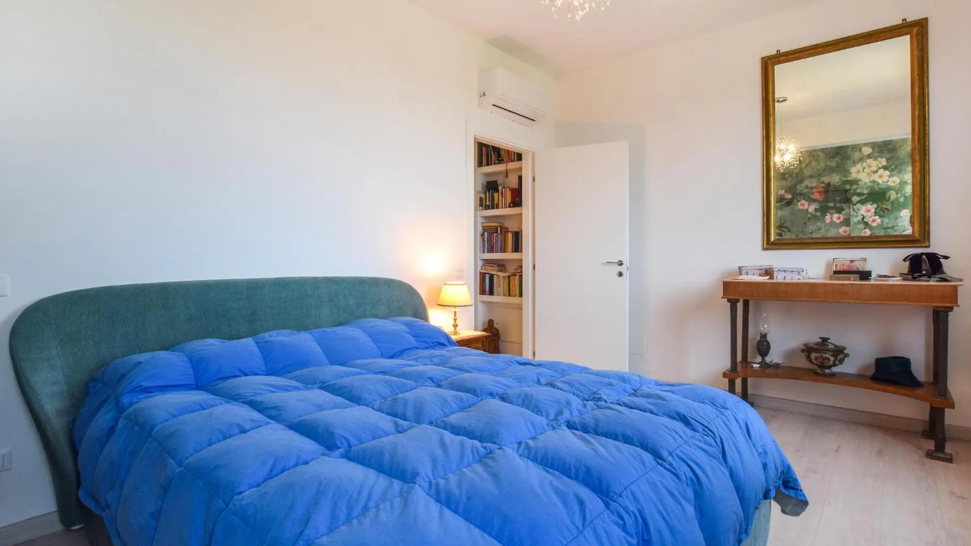 2 Bedroom Cozy Apartment In Bagheria